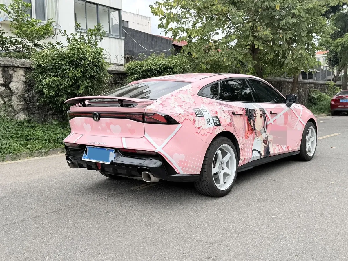 2023 ChangAn UNI-V 1.5T 188HP L4 7DCT,autocango,china used car exporter,china ev exporter,chinese used car exporter,chinese used ev exporter