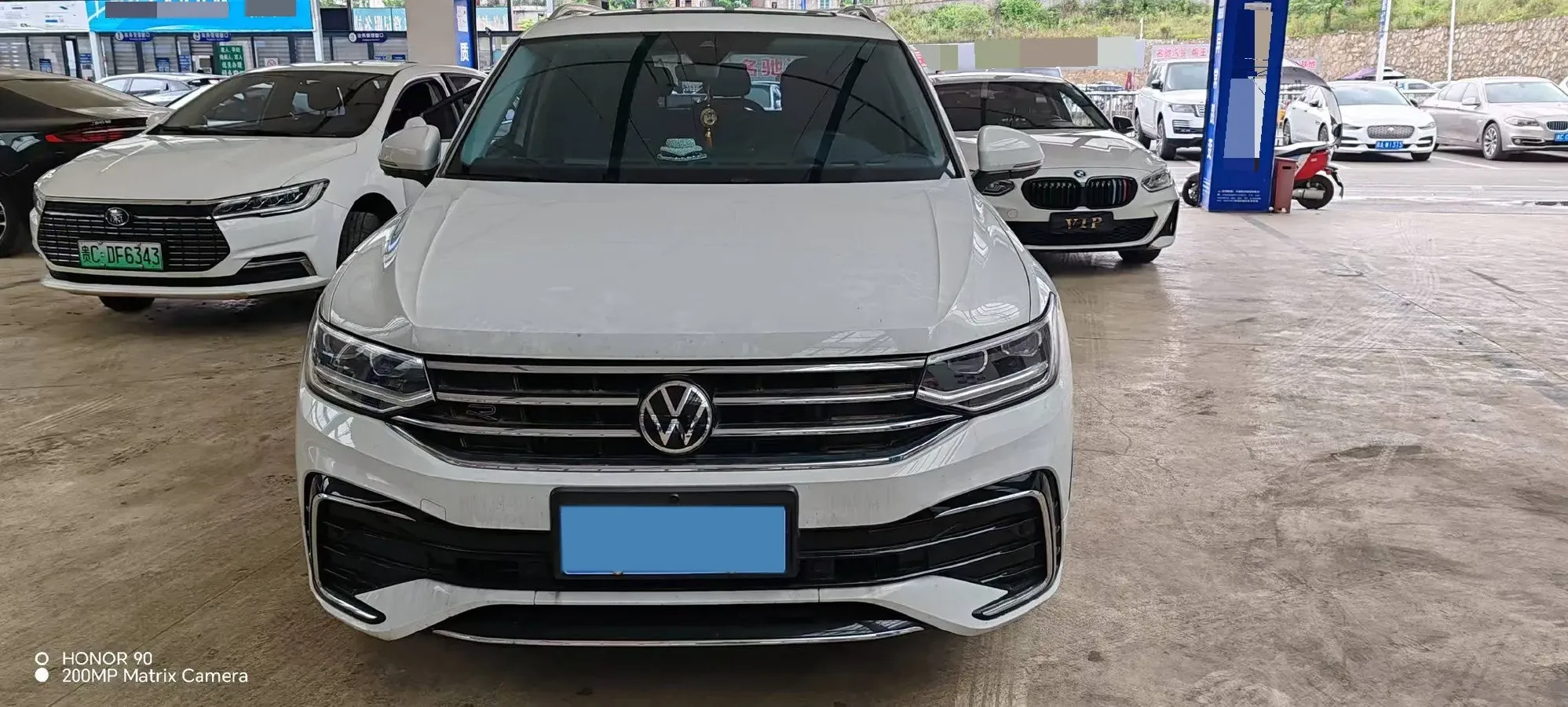 2023 Volkswagen Tiguan L 2.0T 186HP L4 7DCT,autocango,china used car exporter,china ev exporter,chinese used car exporter,chinese used ev exporter