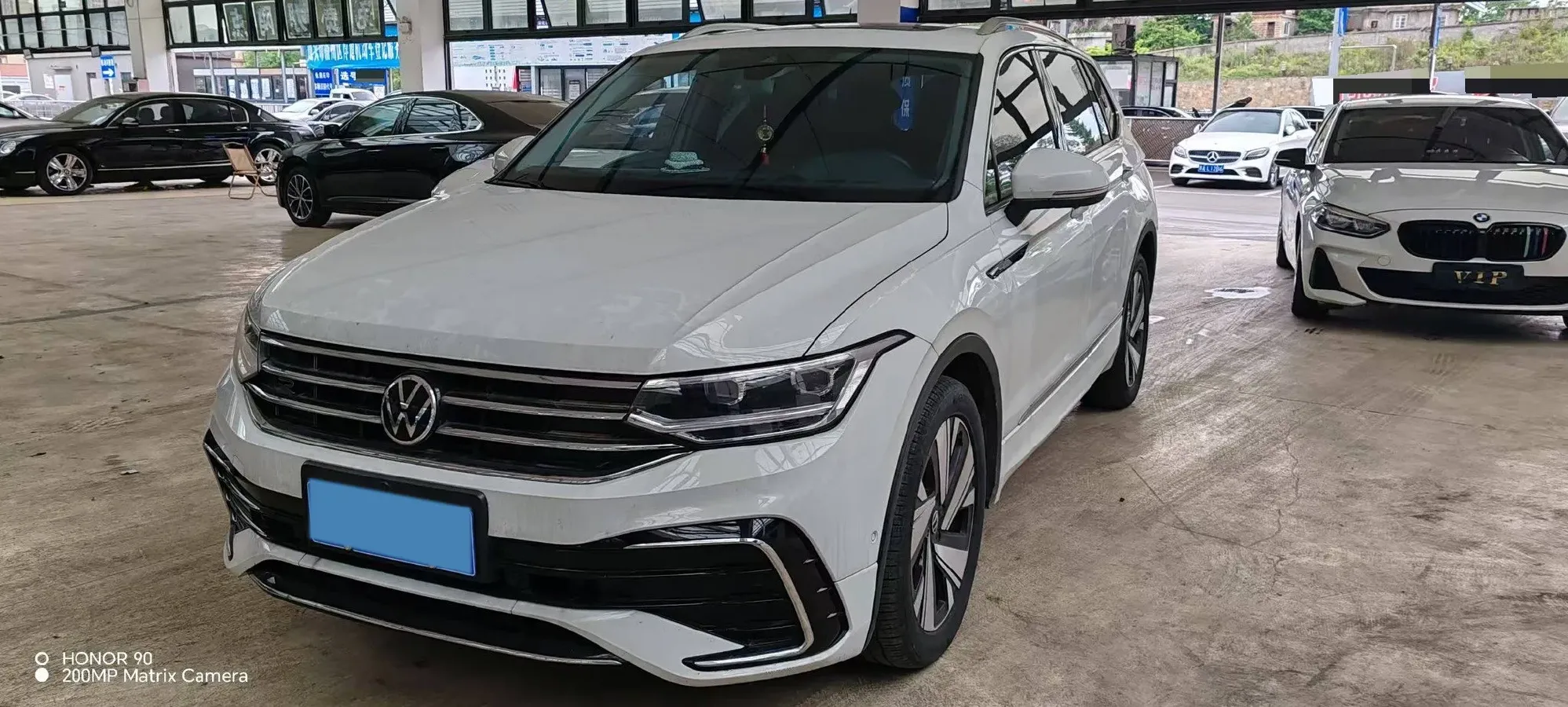 2023 Volkswagen Tiguan L 2.0T 186HP L4 7DCT,autocango,china used car exporter,china ev exporter,chinese used car exporter,chinese used ev exporter