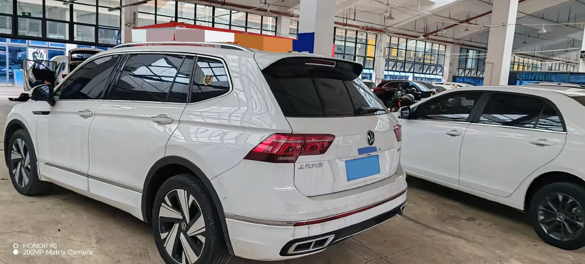 2023 Volkswagen Tiguan L 2.0T 186HP L4 7DCT,autocango,china used car exporter,china ev exporter,chinese used car exporter,chinese used ev exporter