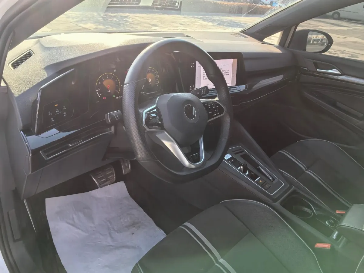 2021 Volkswagen Golf 1.4T 150HP L4 7DCT,autocango,china used car exporter,china ev exporter,chinese used car exporter,chinese used ev exporter