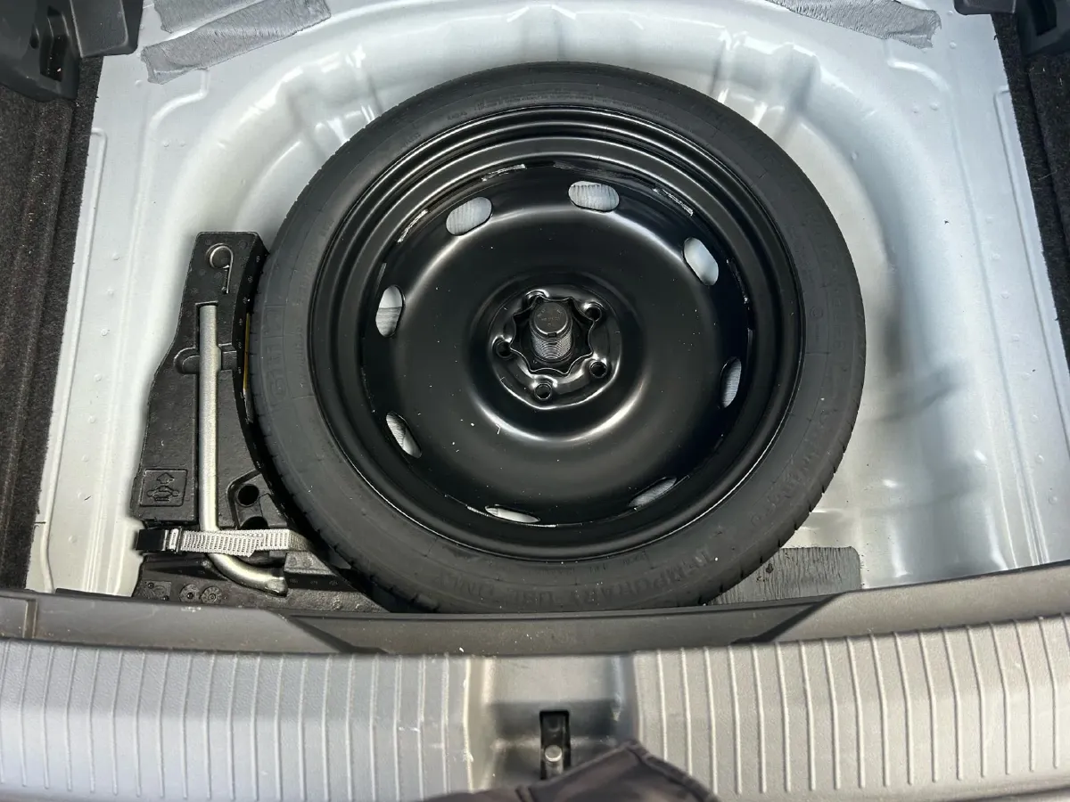 2022 Volkswagen T-Roc 1.4T 150HP L4 7DCT,autocango,china used car exporter,china ev exporter,chinese used car exporter,chinese used ev exporter