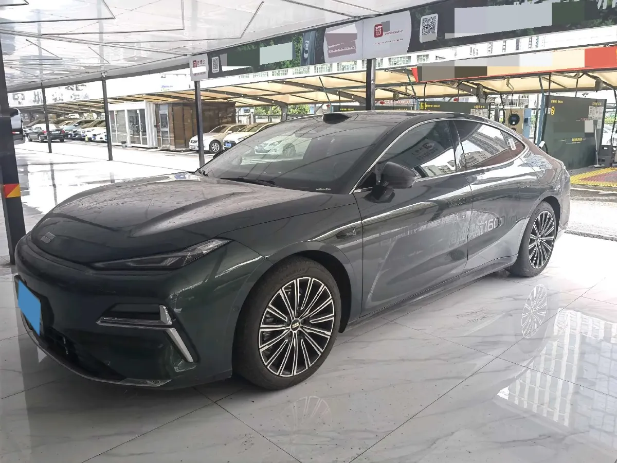 2025 Geely Galaxy Starshine 8 1.5T 163HP L4 3DHT PHEV 27.69KWH,autocango,china used car exporter,china ev exporter,chinese used car exporter,chinese used ev exporter