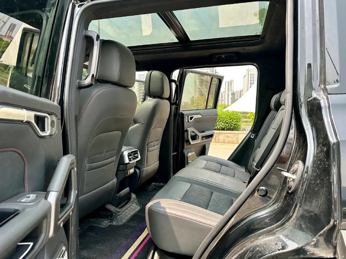 2024 Jetour ShanHai TravellerC-DM 1.5T 156HP L4 3DHT PHEV 43.24KWH,autocango,china used car exporter,china ev exporter,chinese used car exporter,chinese used ev exporter