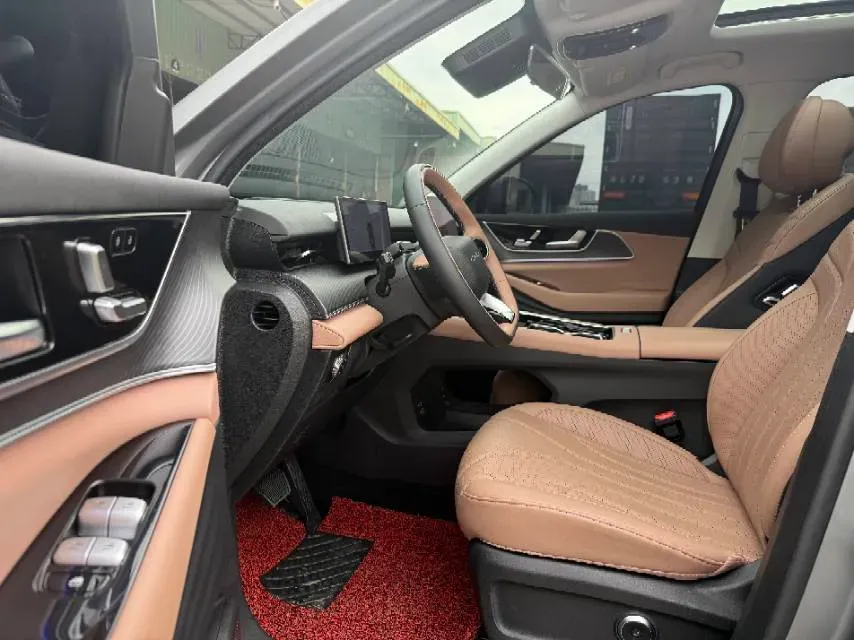 2024 Chery Tiggo8L 2.0T 254HP L4 8AT,autocango,china used car exporter,china ev exporter,chinese used car exporter,chinese used ev exporter