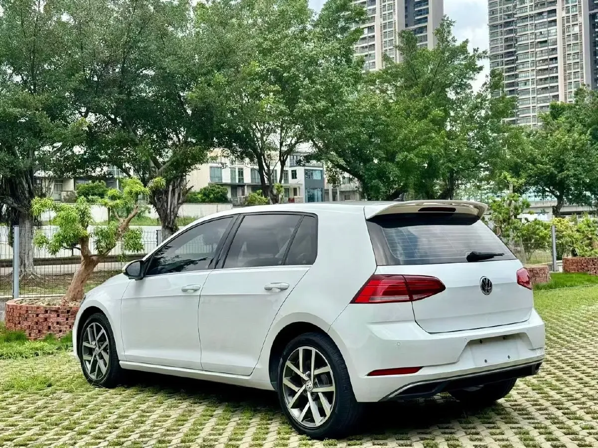 2020 Volkswagen Golf 1.2T 116HP L4 7DCT,autocango,china used car exporter,china ev exporter,chinese used car exporter,chinese used ev exporter