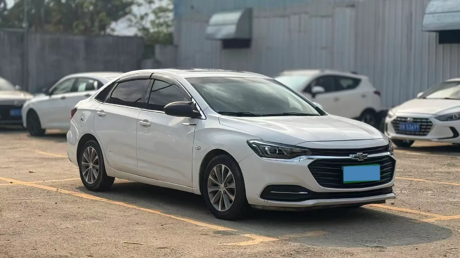 2021 Chevrolet Monza 1.5L 113HP L4 6AT,autocango,china used car exporter,china ev exporter,chinese used car exporter,chinese used ev exporter