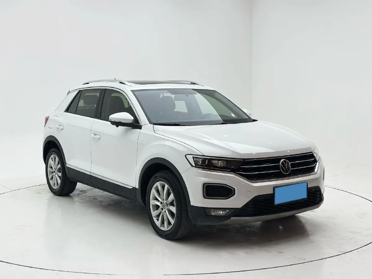 2021 Volkswagen T-Roc 1.4T 150HP L4 7DCT,autocango,china used car exporter,china ev exporter,chinese used car exporter,chinese used ev exporter