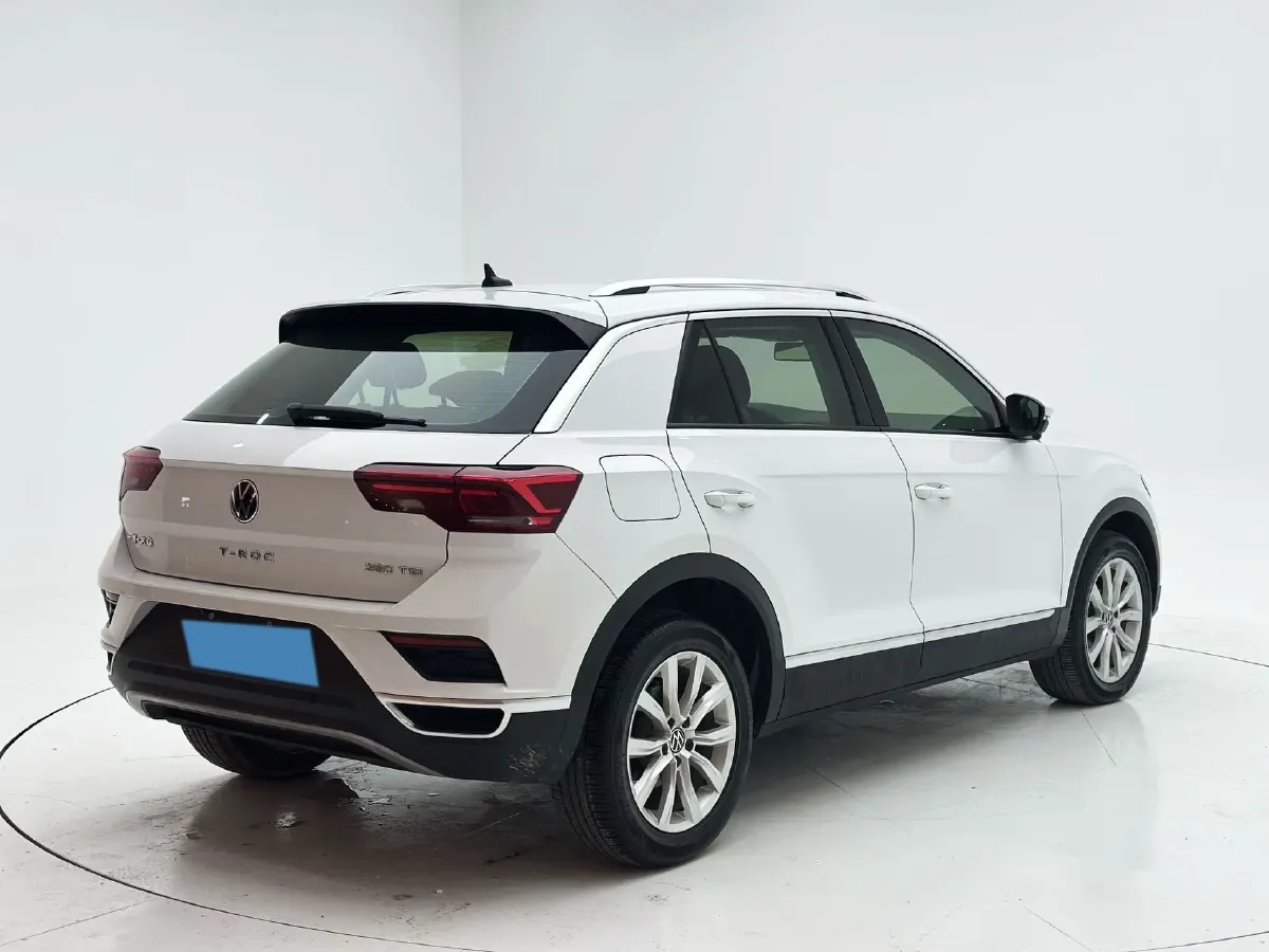 2021 Volkswagen T-Roc 1.4T 150HP L4 7DCT,autocango,china used car exporter,china ev exporter,chinese used car exporter,chinese used ev exporter