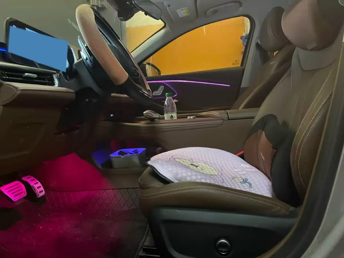 2023 Chery Arrizo 8 2.0T 254HP L4 7DCT,autocango,china used car exporter,china ev exporter,chinese used car exporter,chinese used ev exporter