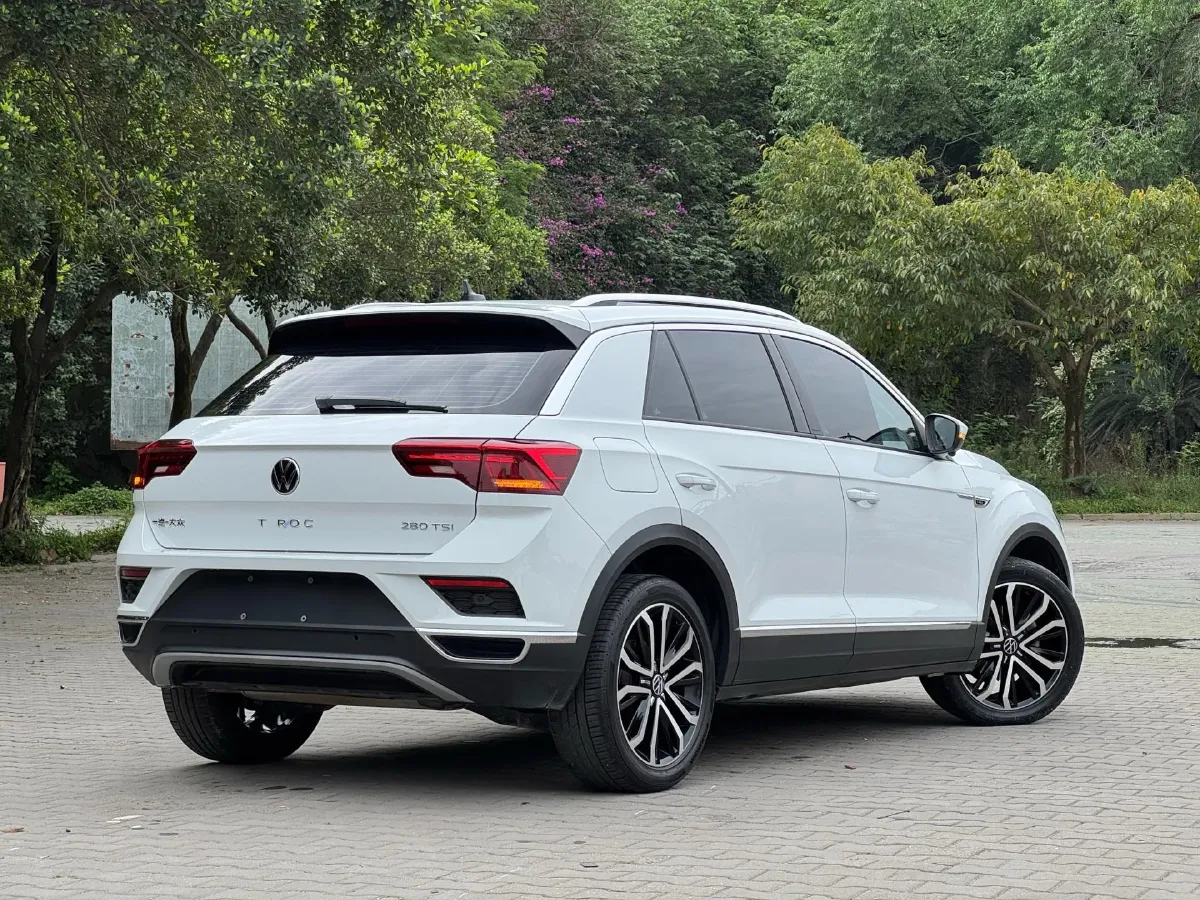 2022 Volkswagen T-Roc 1.4T 150HP L4 7DCT,autocango,china used car exporter,china ev exporter,chinese used car exporter,chinese used ev exporter