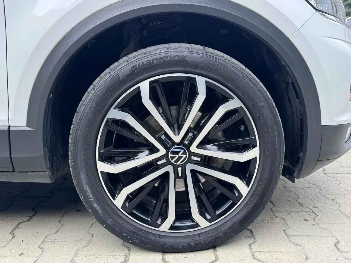 2022 Volkswagen T-Roc 1.4T 150HP L4 7DCT,autocango,china used car exporter,china ev exporter,chinese used car exporter,chinese used ev exporter