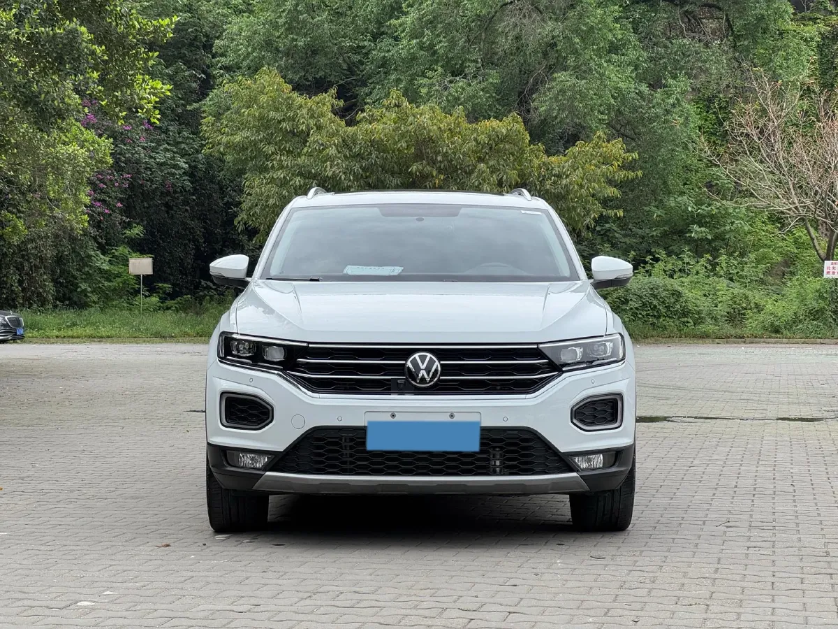 2022 Volkswagen T-Roc 1.4T 150HP L4 7DCT,autocango,china used car exporter,china ev exporter,chinese used car exporter,chinese used ev exporter