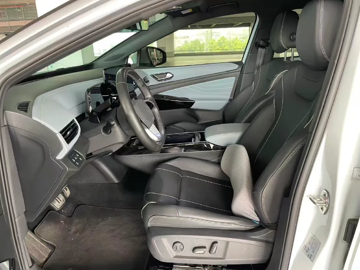 2023 Leapmotor C01 1.5L 95HP L4 REEV 43.7KWH,autocango,china used car exporter,china ev exporter,chinese used car exporter,chinese used ev exporter