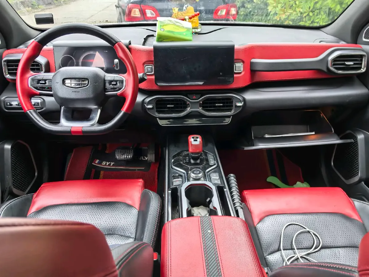 2020 Geely ICON 1.5T 177HP L3 7DCT,autocango,china used car exporter,china ev exporter,chinese used car exporter,chinese used ev exporter