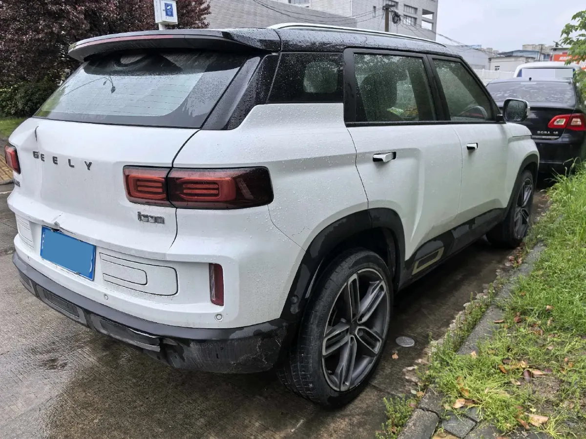 2020 Geely ICON 1.5T 177HP L3 7DCT,autocango,china used car exporter,china ev exporter,chinese used car exporter,chinese used ev exporter