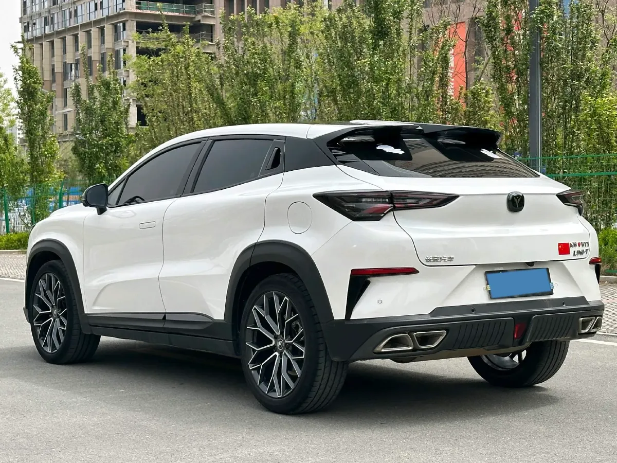 2022 ChangAn UNI-T 1.5T 188HP L4 7DCT,autocango,china used car exporter,china ev exporter,chinese used car exporter,chinese used ev exporter
