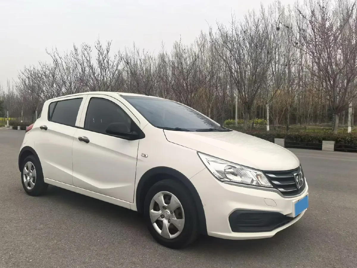 2020 BaoJun 310 1.2L 80HP L4 5MT,autocango,china used car exporter,china ev exporter,chinese used car exporter,chinese used ev exporter