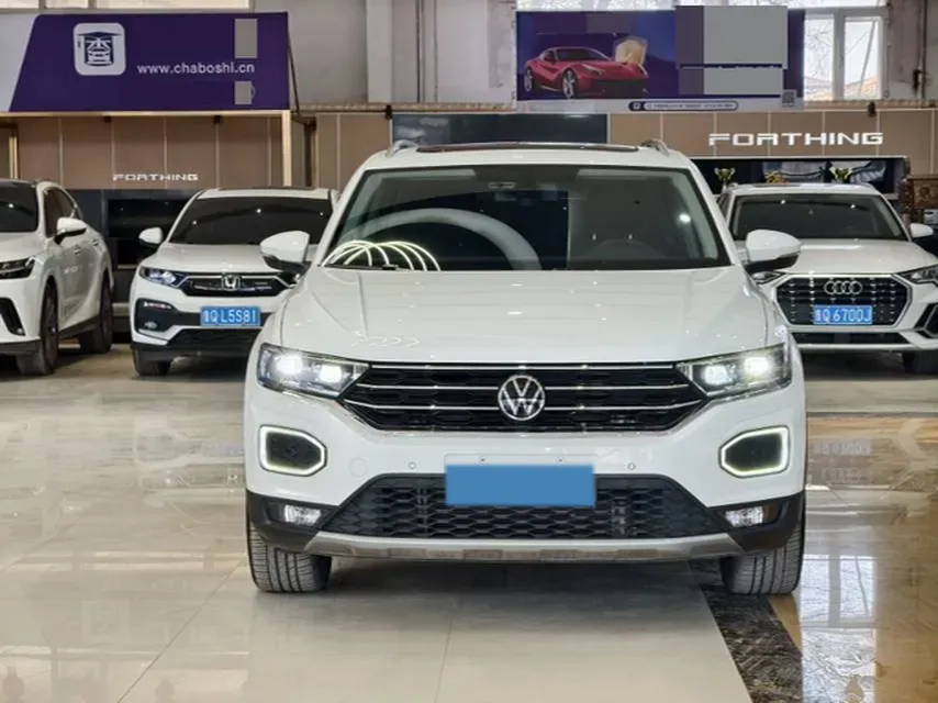 2022 Volkswagen T-Roc 1.4T 150HP L4 7DCT,autocango,china used car exporter,china ev exporter,chinese used car exporter,chinese used ev exporter
