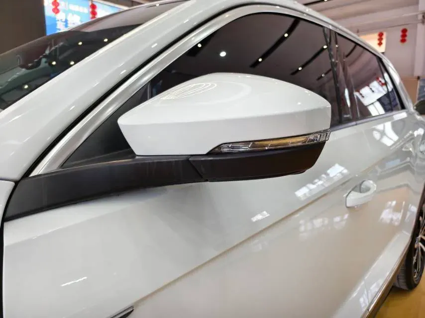 2022 Volkswagen T-Roc 1.4T 150HP L4 7DCT,autocango,china used car exporter,china ev exporter,chinese used car exporter,chinese used ev exporter