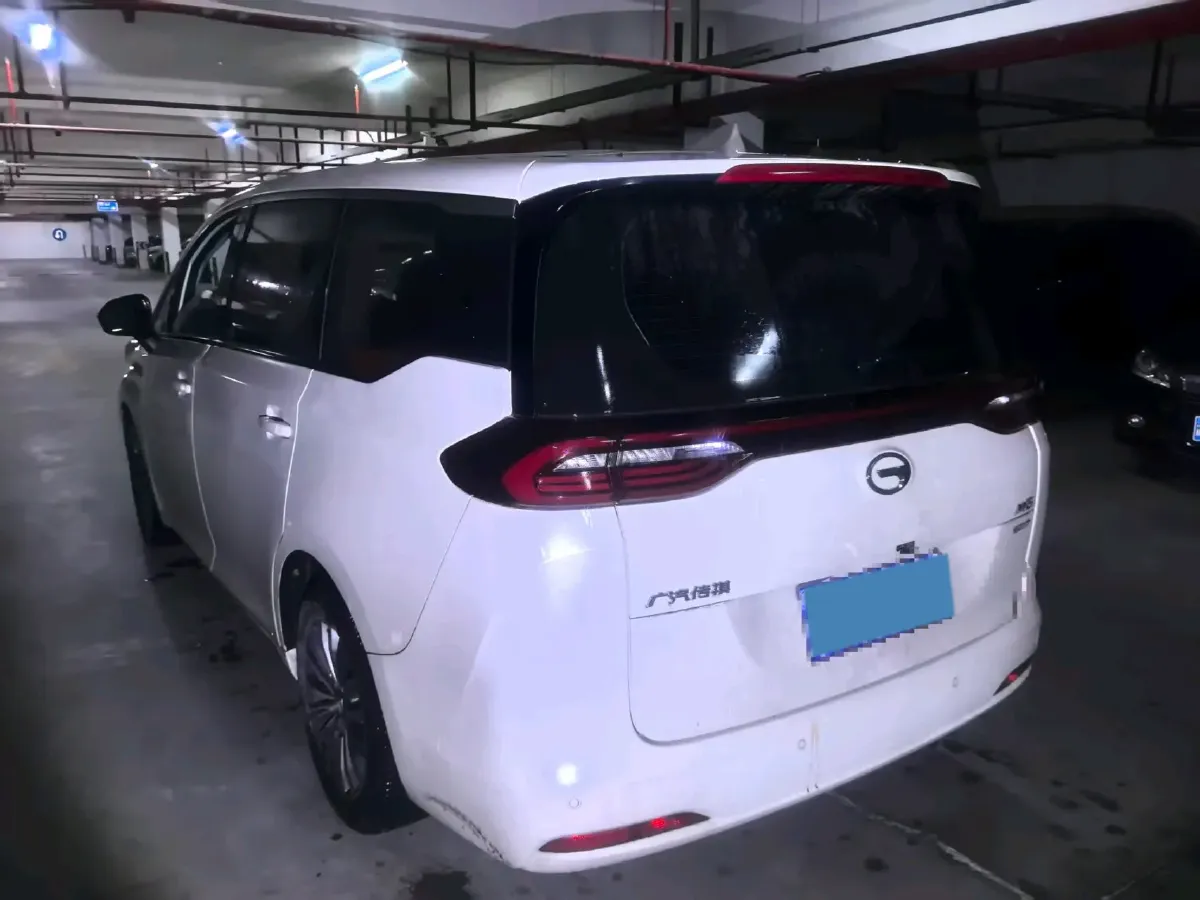 2021 GAC Trumpchi M6 1.5T 169HP L4 7DCT,autocango,china used car exporter,china ev exporter,chinese used car exporter,chinese used ev exporter