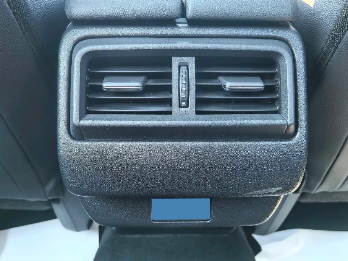 2022 LYNK&CO 05 2.0T 254HP L4 8AT,autocango,china used car exporter,china ev exporter,chinese used car exporter,chinese used ev exporter