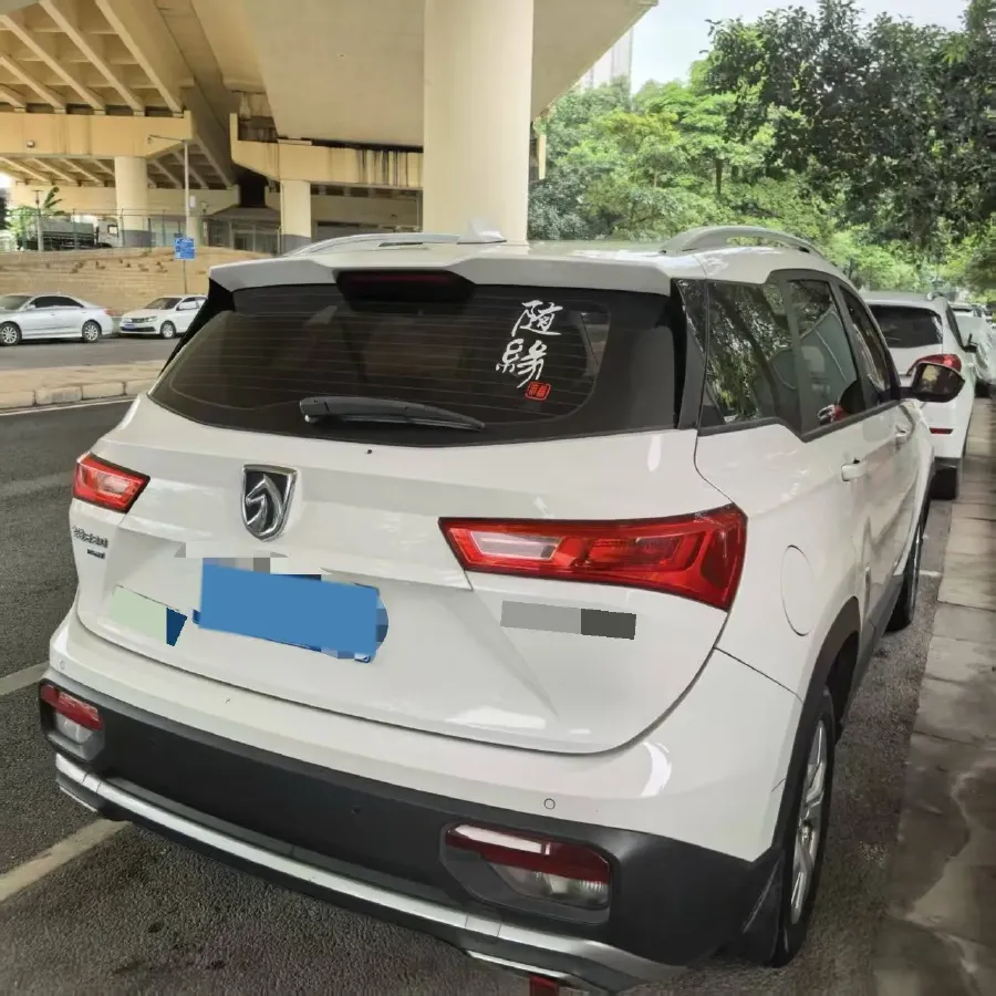 2019 BaoJun 530 1.5T 151HP L4 CVT,autocango,china used car exporter,china ev exporter,chinese used car exporter,chinese used ev exporter