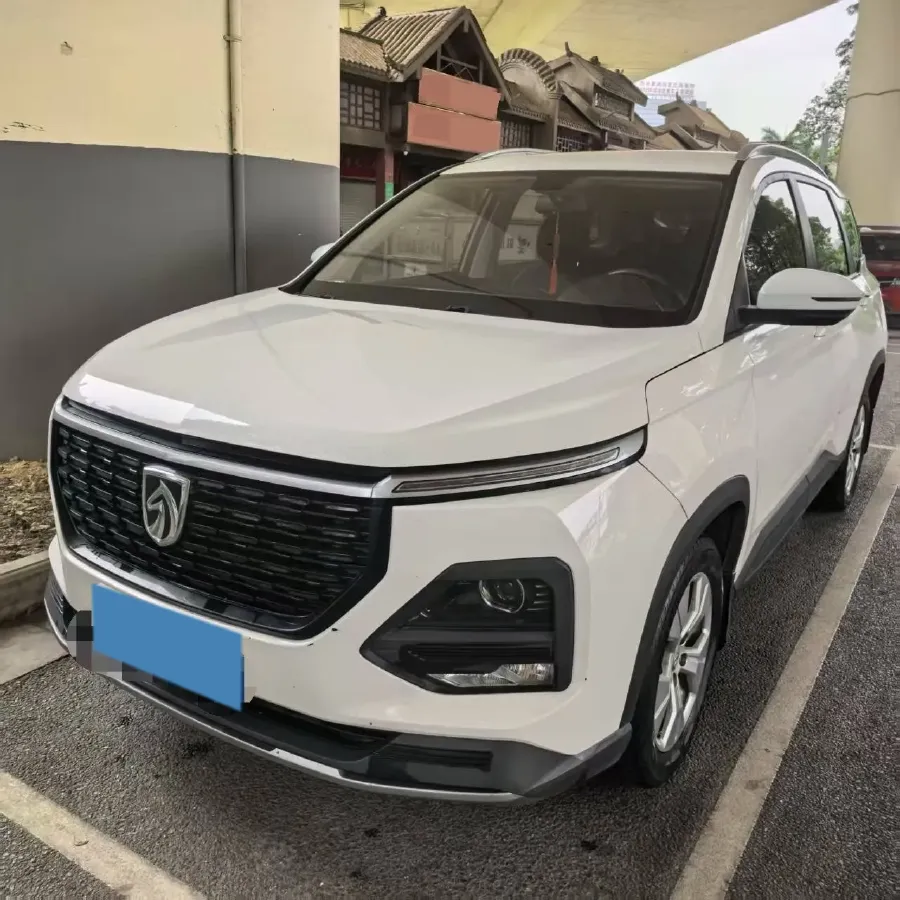 2019 BaoJun 530 1.5T 151HP L4 CVT,autocango,china used car exporter,china ev exporter,chinese used car exporter,chinese used ev exporter