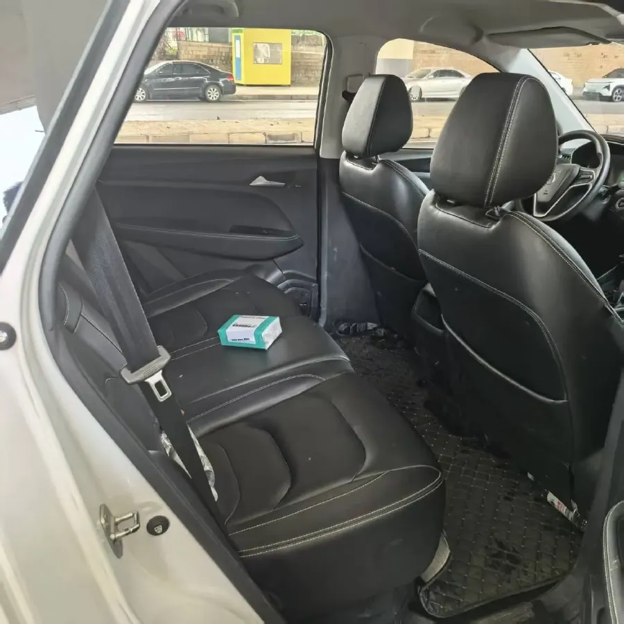 2019 BaoJun 530 1.5T 151HP L4 CVT,autocango,china used car exporter,china ev exporter,chinese used car exporter,chinese used ev exporter