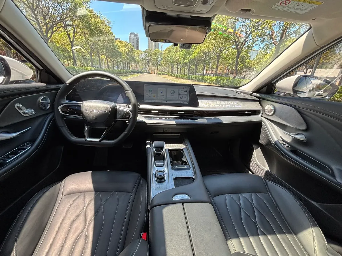 2024 Chery Arrizo 8 1.6T 197HP L4 7DCT,autocango,china used car exporter,china ev exporter,chinese used car exporter,chinese used ev exporter