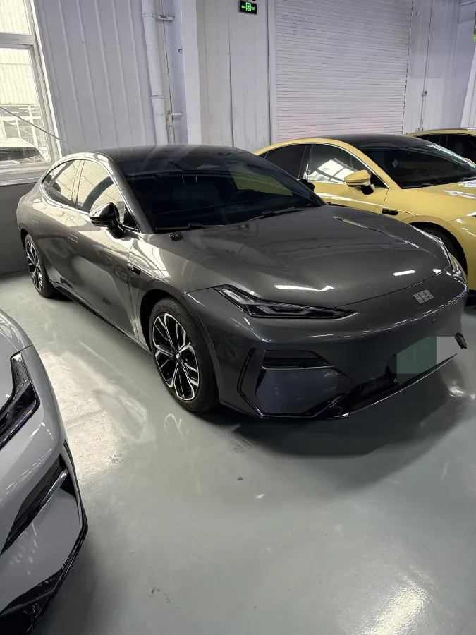 2025 Geely Galaxy E8 BEV 76KWH,autocango,china used car exporter,china ev exporter,chinese used car exporter,chinese used ev exporter