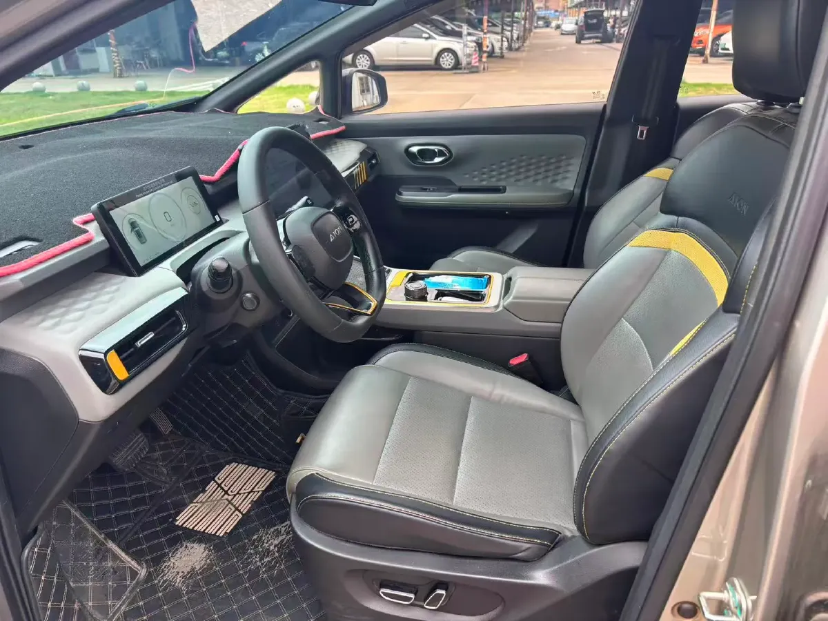 2022 Geely Okavango 1.8T 184HP L4 7DCT,autocango,china used car exporter,china ev exporter,chinese used car exporter,chinese used ev exporter