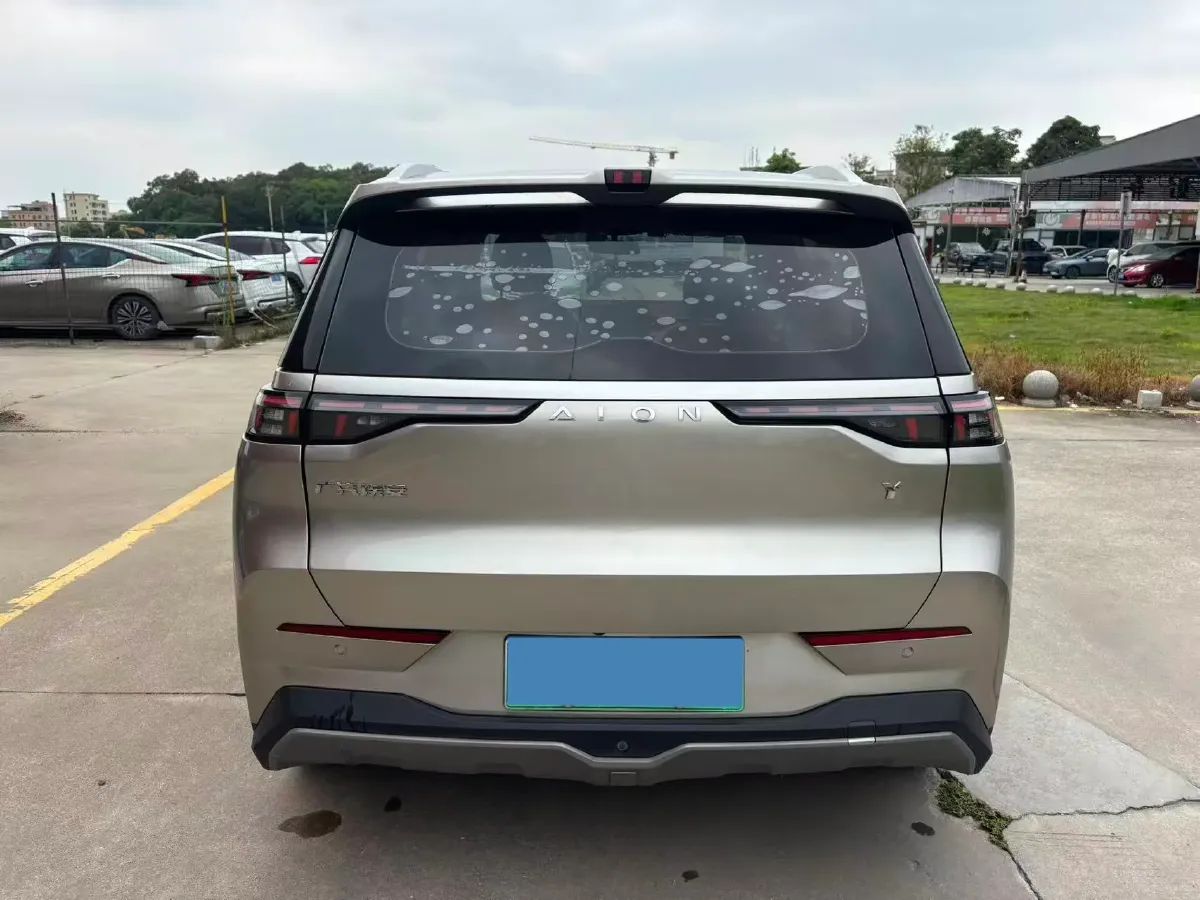 2022 Geely Okavango 1.8T 184HP L4 7DCT,autocango,china used car exporter,china ev exporter,chinese used car exporter,chinese used ev exporter