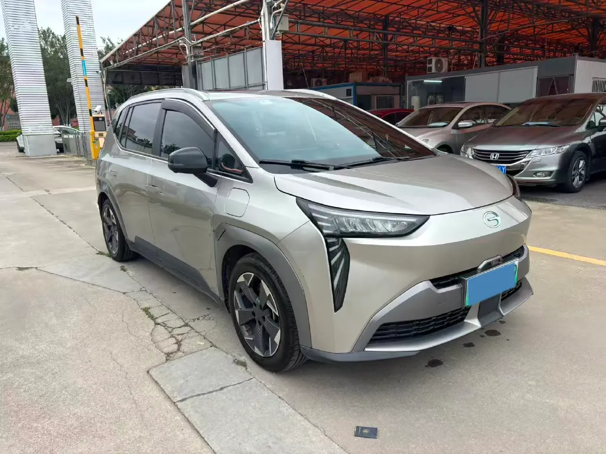 2022 Geely Okavango 1.8T 184HP L4 7DCT,autocango,china used car exporter,china ev exporter,chinese used car exporter,chinese used ev exporter