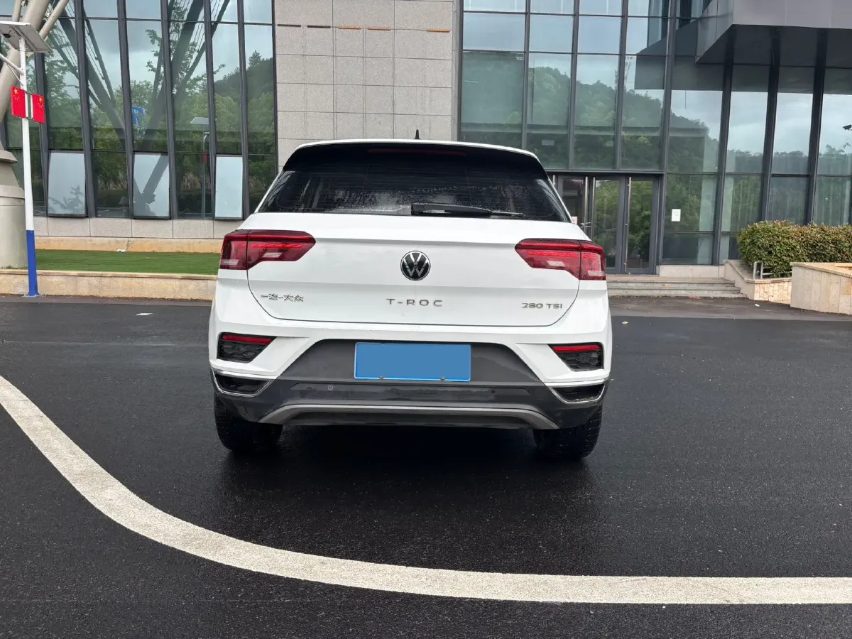 2021 Volkswagen T-Roc 1.4T 150HP L4 7DCT,autocango,china used car exporter,china ev exporter,chinese used car exporter,chinese used ev exporter