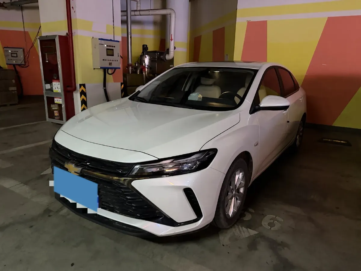 2024 Chevrolet Monza 1.5L 113HP L4 6DCT,autocango,china used car exporter,china ev exporter,chinese used car exporter,chinese used ev exporter