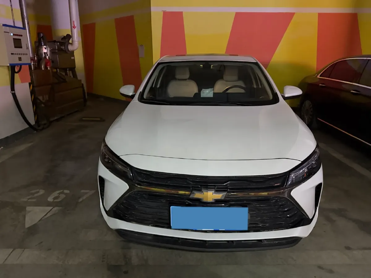 2024 Chevrolet Monza 1.5L 113HP L4 6DCT,autocango,china used car exporter,china ev exporter,chinese used car exporter,chinese used ev exporter