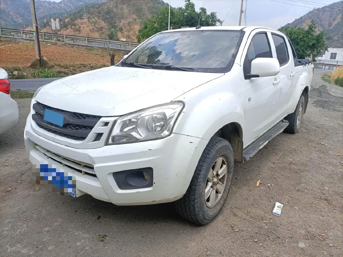 2020 Isuzu RE-MAX Jim 2.8T 120HP L4 5MT,autocango,china used car exporter,china ev exporter,chinese used car exporter,chinese used ev exporter