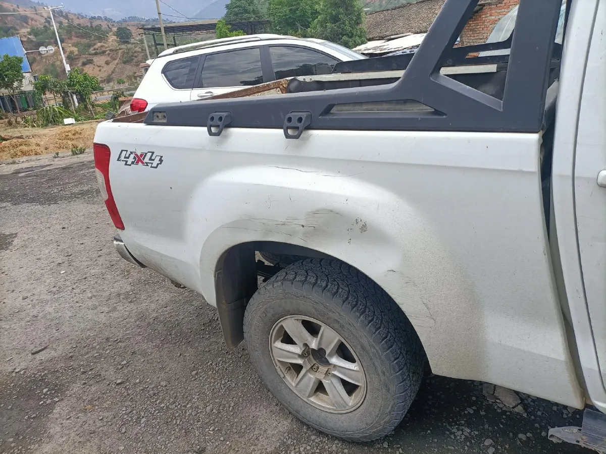 2020 Isuzu RE-MAX Jim 2.8T 120HP L4 5MT,autocango,china used car exporter,china ev exporter,chinese used car exporter,chinese used ev exporter