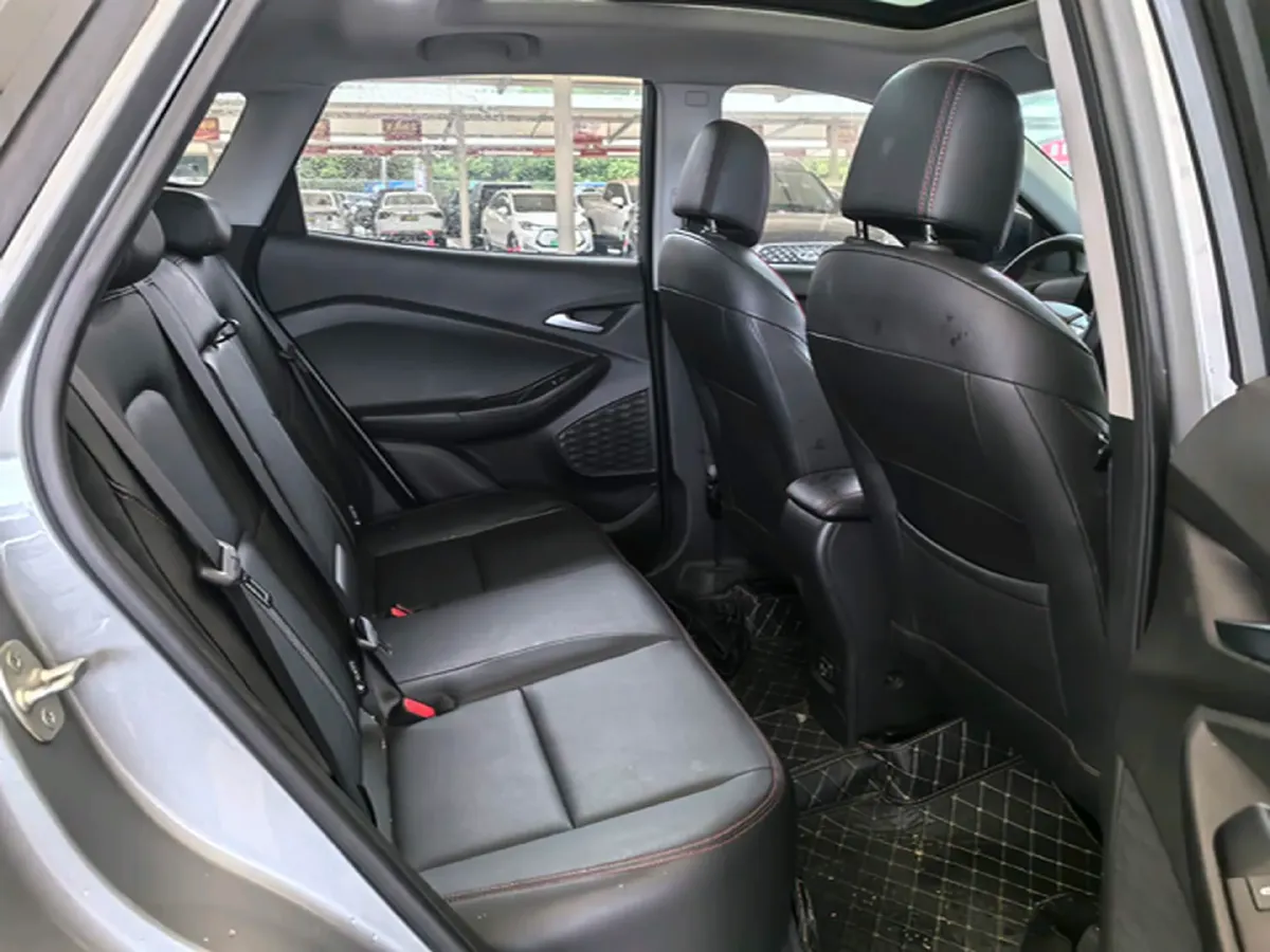 2022 Chevrolet Trax 1.5T 184HP L4 CVT,autocango,china used car exporter,china ev exporter,chinese used car exporter,chinese used ev exporter