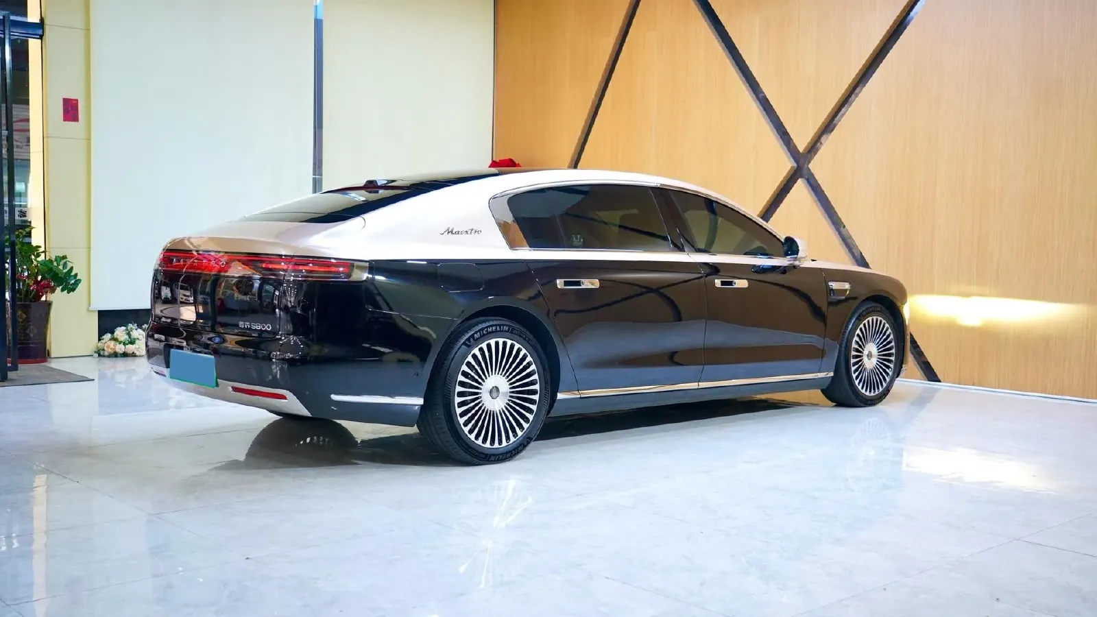 2025 HIMA S800 BEV 97KWH,autocango,china used car exporter,china ev exporter,chinese used car exporter,chinese used ev exporter