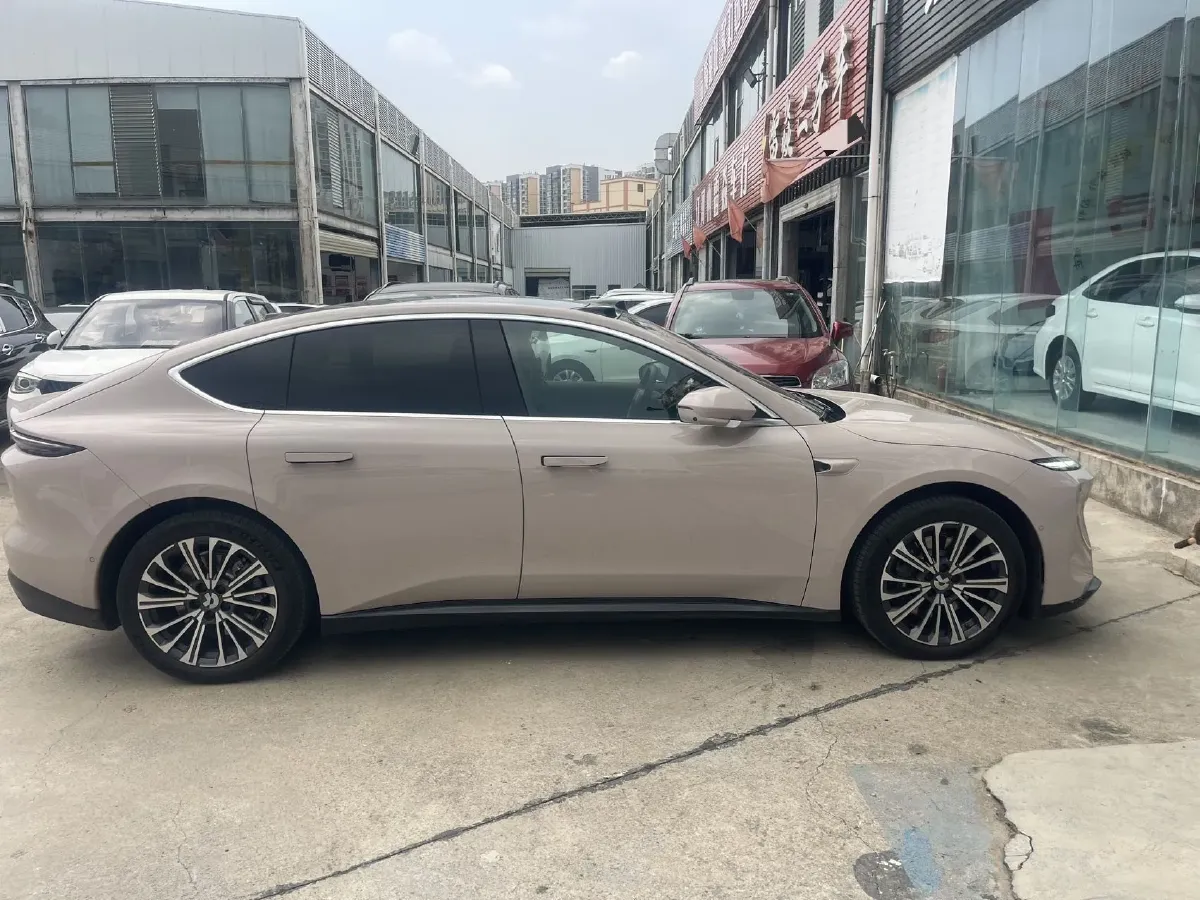 2026 BMW 3 Series 2.0T 245HP L4 8AT,autocango,china used car exporter,china ev exporter,chinese used car exporter,chinese used ev exporter