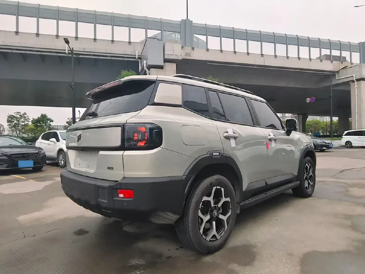 2025 MAXUS XinTu V70 2.0T 150HP L4 9AT,autocango,china used car exporter,china ev exporter,chinese used car exporter,chinese used ev exporter