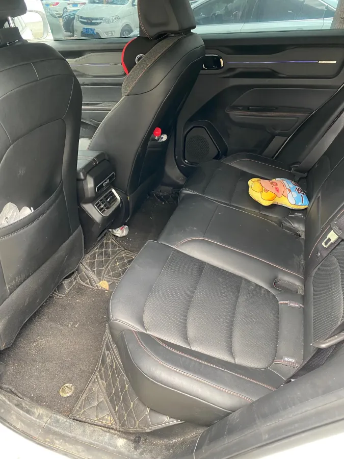 2025 Geely Cowboy 1.5T 181HP L4 7DCT,autocango,china used car exporter,china ev exporter,chinese used car exporter,chinese used ev exporter