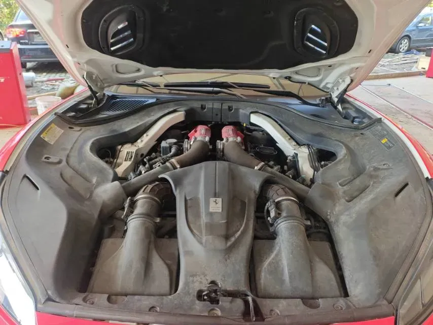 2021 Ferrari Portofino 3.9T 620HP V8 8DCT,autocango,china used car exporter,china ev exporter,chinese used car exporter,chinese used ev exporter