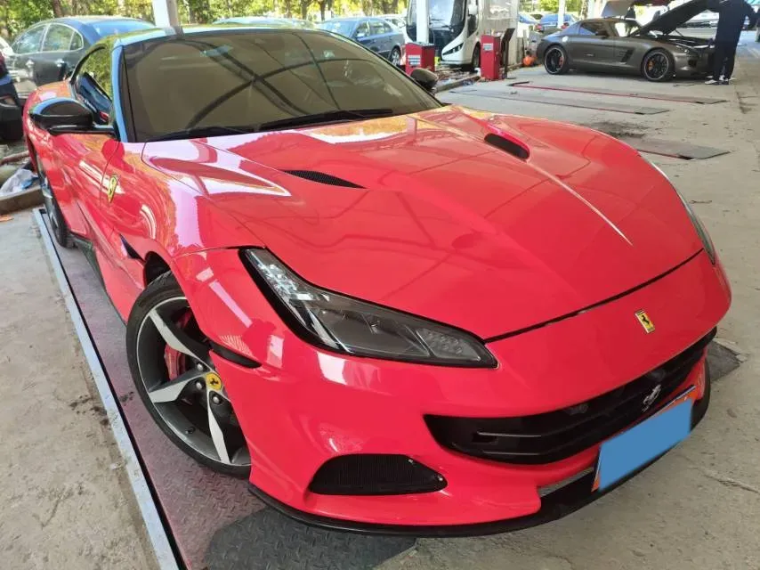 2021 Ferrari Portofino 3.9T 620HP V8 8DCT,autocango,china used car exporter,china ev exporter,chinese used car exporter,chinese used ev exporter