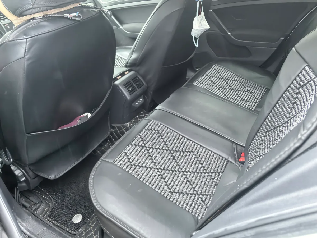 2020 Volkswagen Golf 1.2T 116HP L4 7DCT,autocango,china used car exporter,china ev exporter,chinese used car exporter,chinese used ev exporter