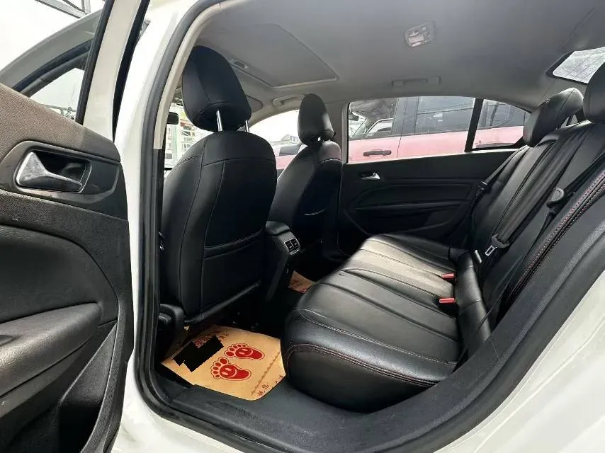 2018 Peugeot 408 1.6T 167HP L4 6AT,autocango,china used car exporter,china ev exporter,chinese used car exporter,chinese used ev exporter