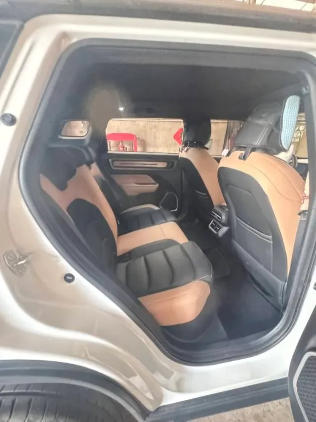 2023 Geely ICON 1.5T 181HP L4 7DCT,autocango,china used car exporter,china ev exporter,chinese used car exporter,chinese used ev exporter