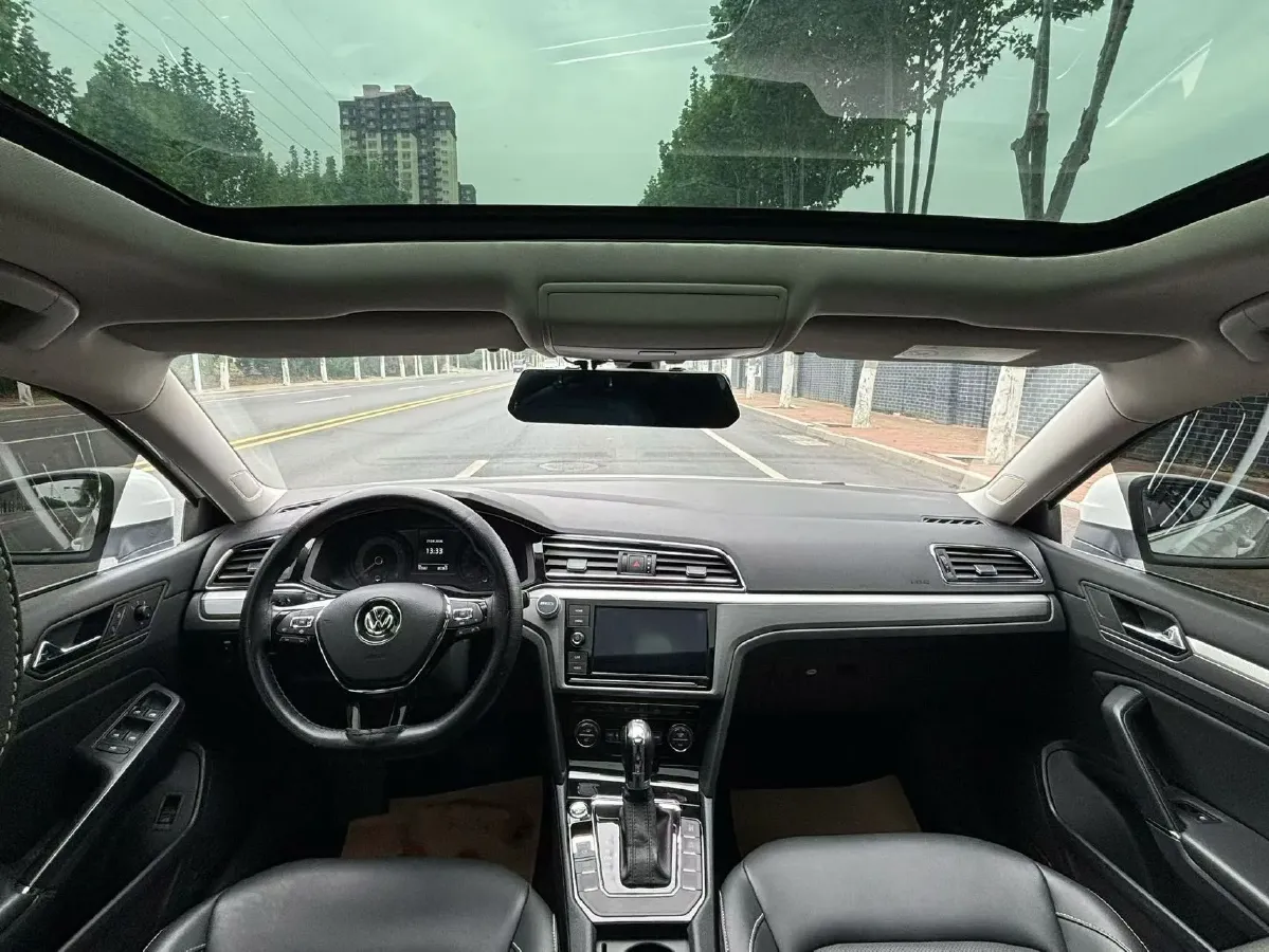 2019 Volkswagen Passat 1.4T 150HP L4 7DCT,autocango,china used car exporter,china ev exporter,chinese used car exporter,chinese used ev exporter